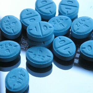 metal hanging lights